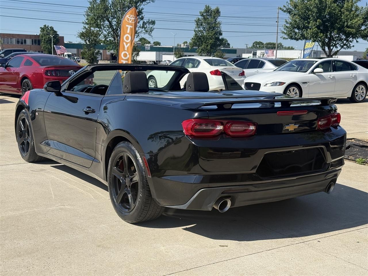Chevrolet Camaro 1LT Convertible 8A 2019