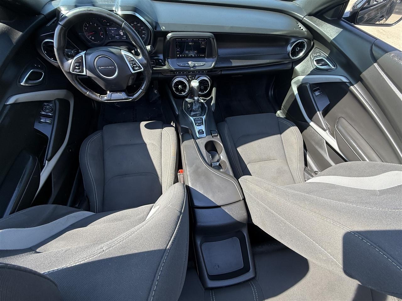 Chevrolet Camaro 1LT Convertible 8A 2019