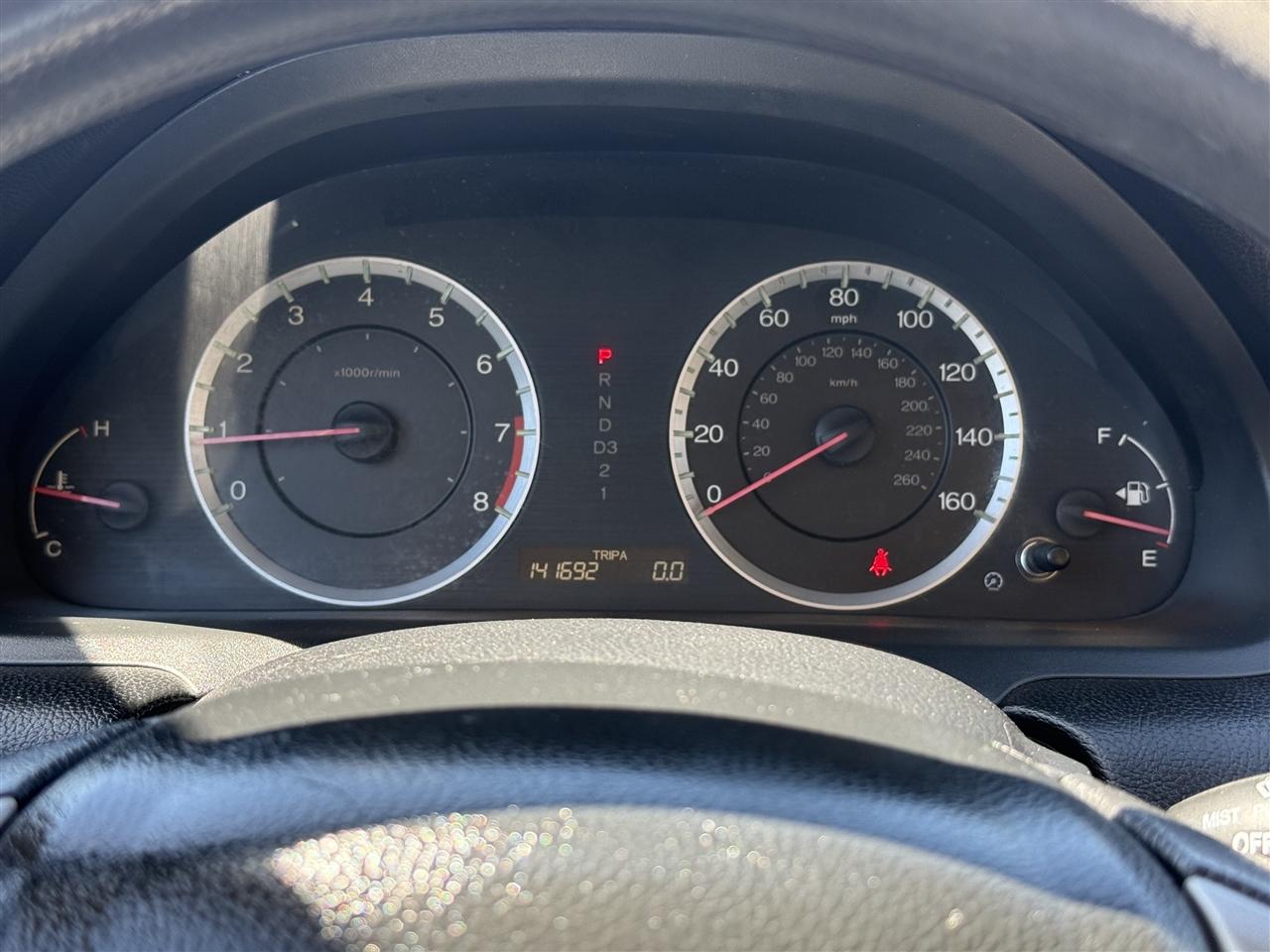 Honda Accord LX sedan AT 2011