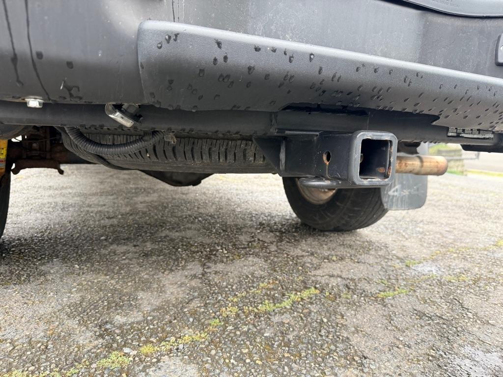 Toyota Tacoma 4WD SR5 Double Cab 6' Bed AT (Natl) 2009