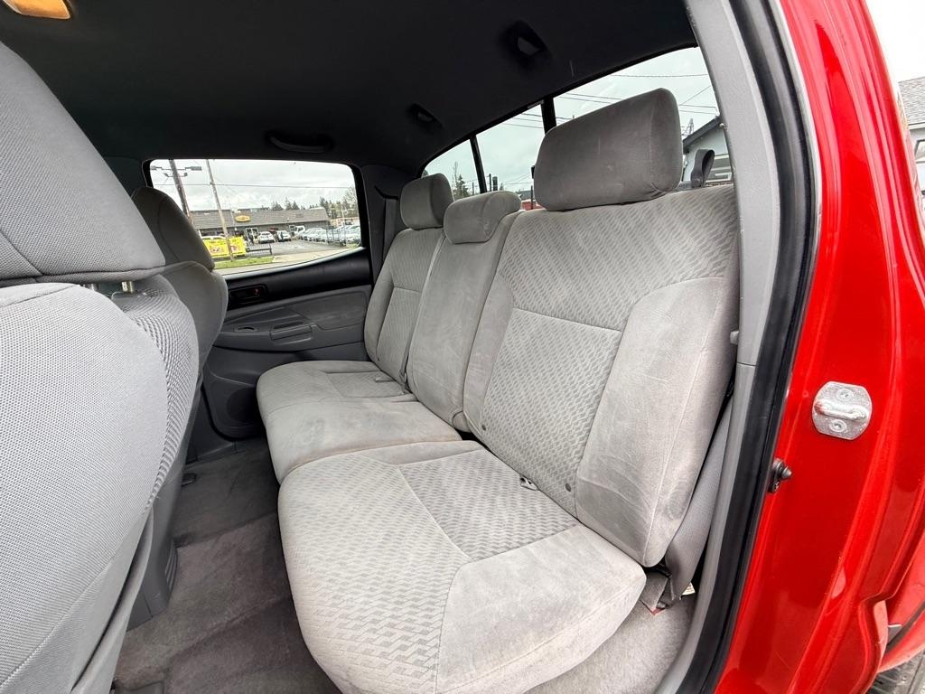 Toyota Tacoma 4WD SR5 Double Cab 6' Bed AT (Natl) 2009