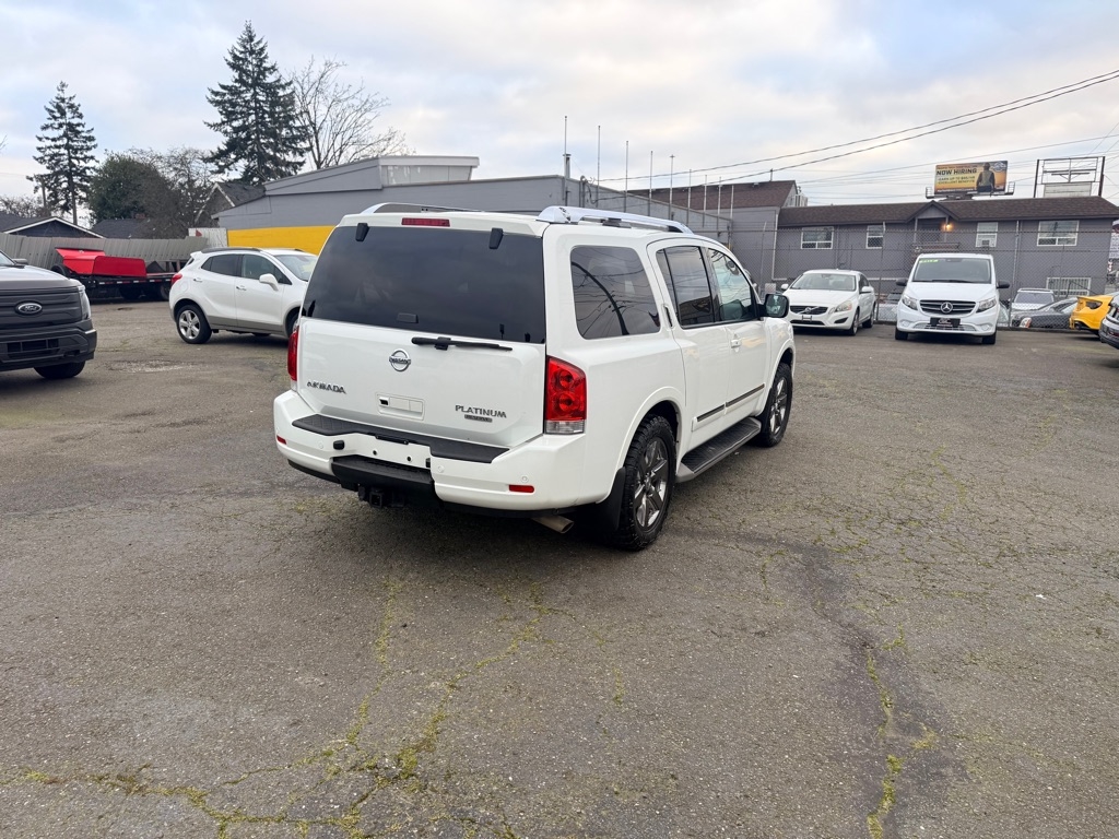 Nissan Armada Platinum Reserve 4WD 2013