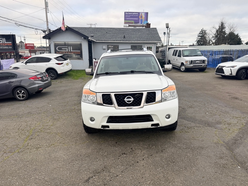 Nissan Armada Platinum Reserve 4WD 2013