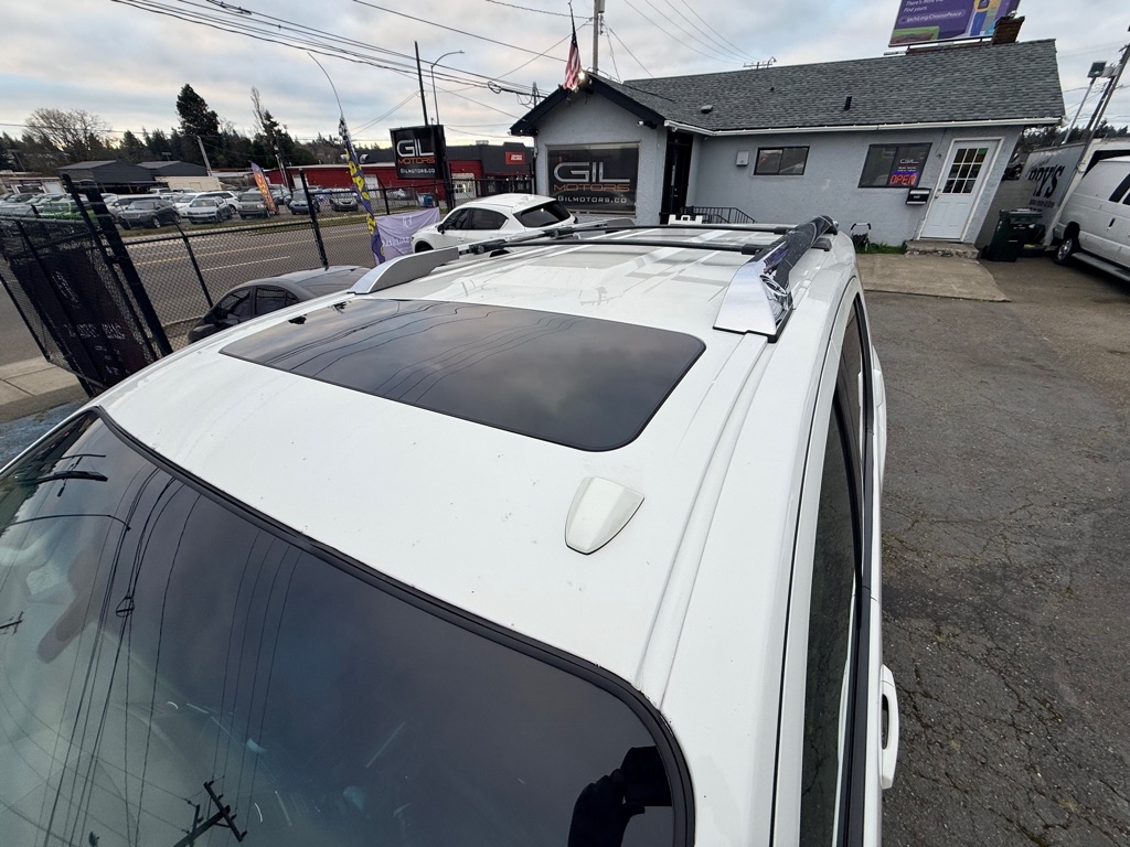 Nissan Armada Platinum Reserve 4WD 2013