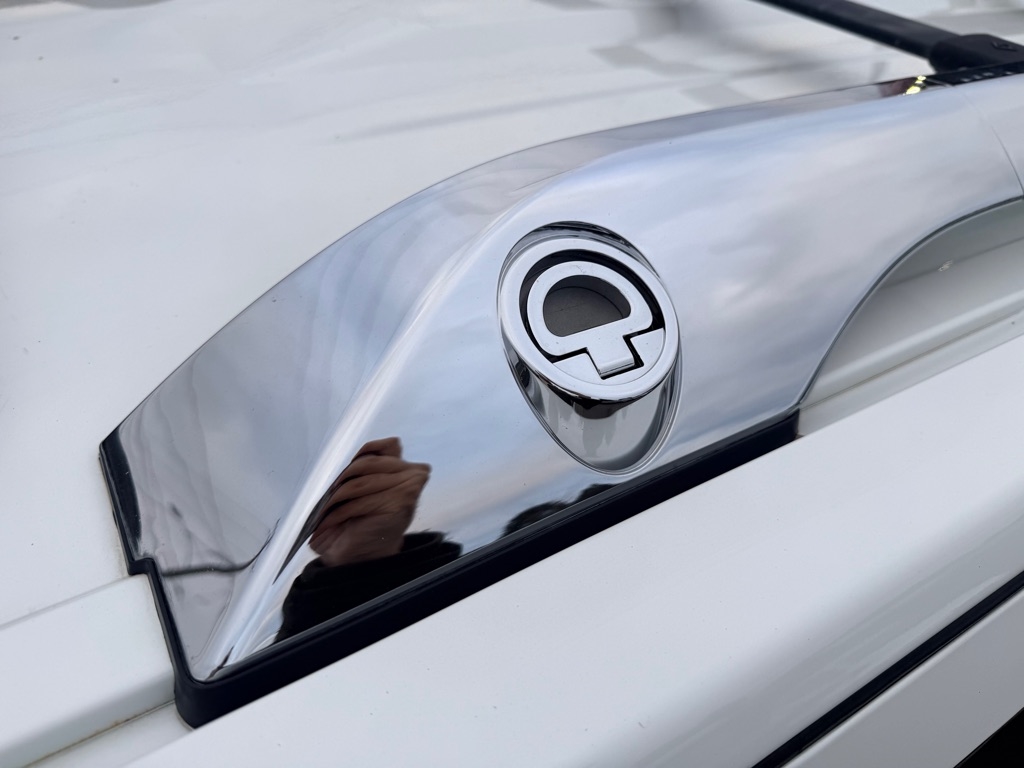 Nissan Armada Platinum Reserve 4WD 2013