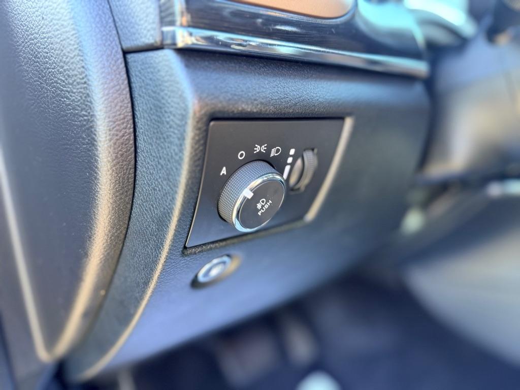 Jeep Grand Cherokee Limited 4WD 2016