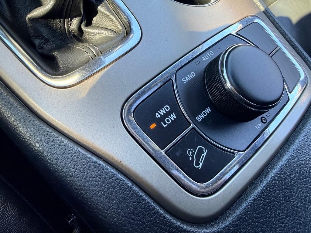 Jeep Grand Cherokee Limited 4WD 2016