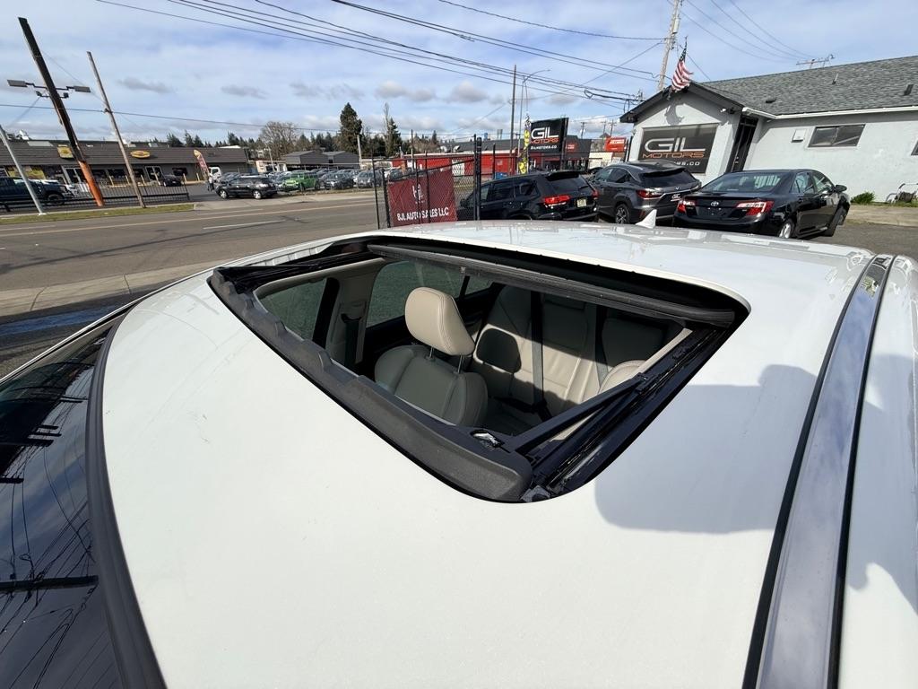 Acura TL 6-Spd AT SH-AWD w/ Advance Pkg 2013