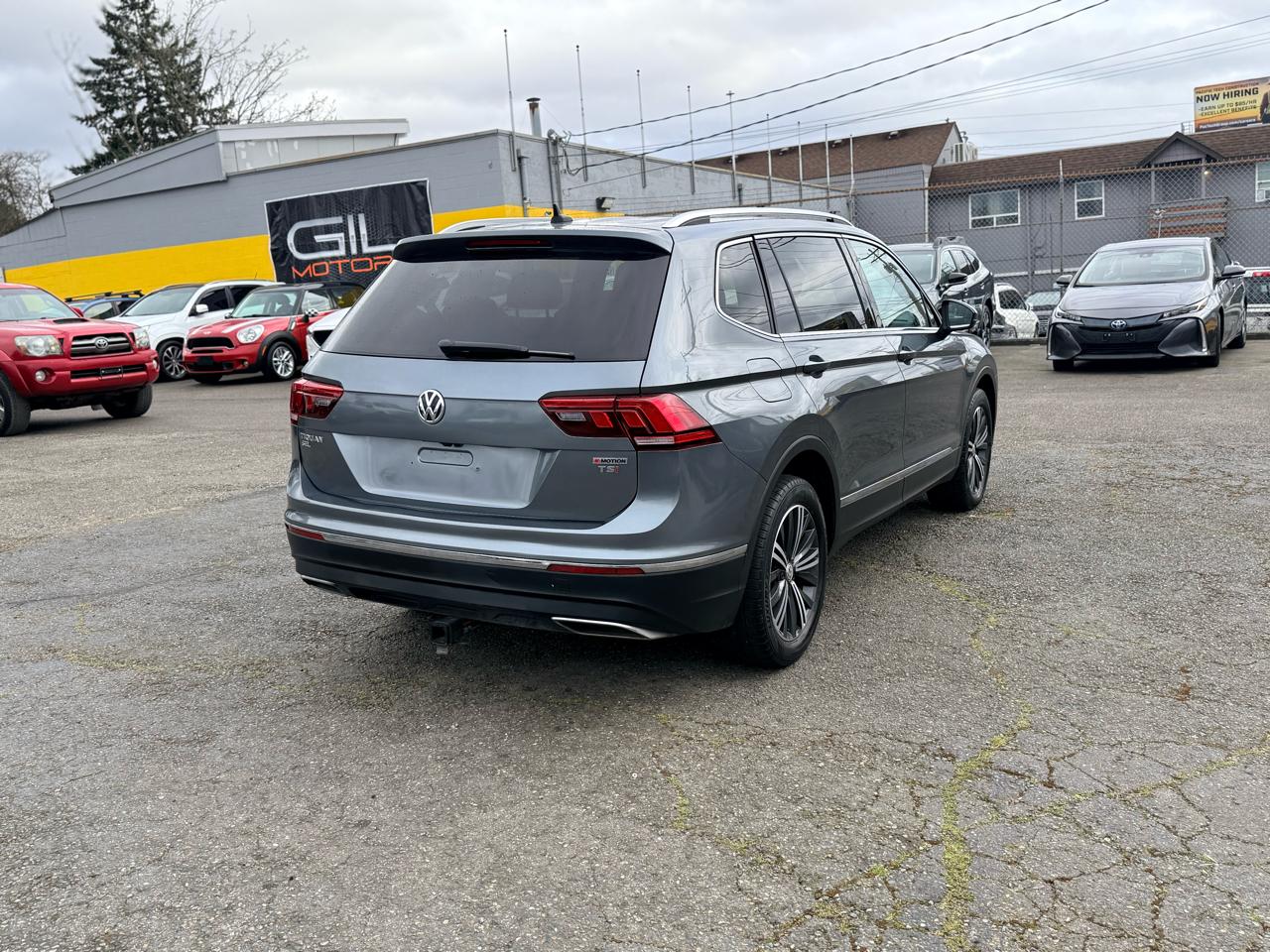 Volkswagen Tiguan SEL Premium 4D SUV 4Motion 2018