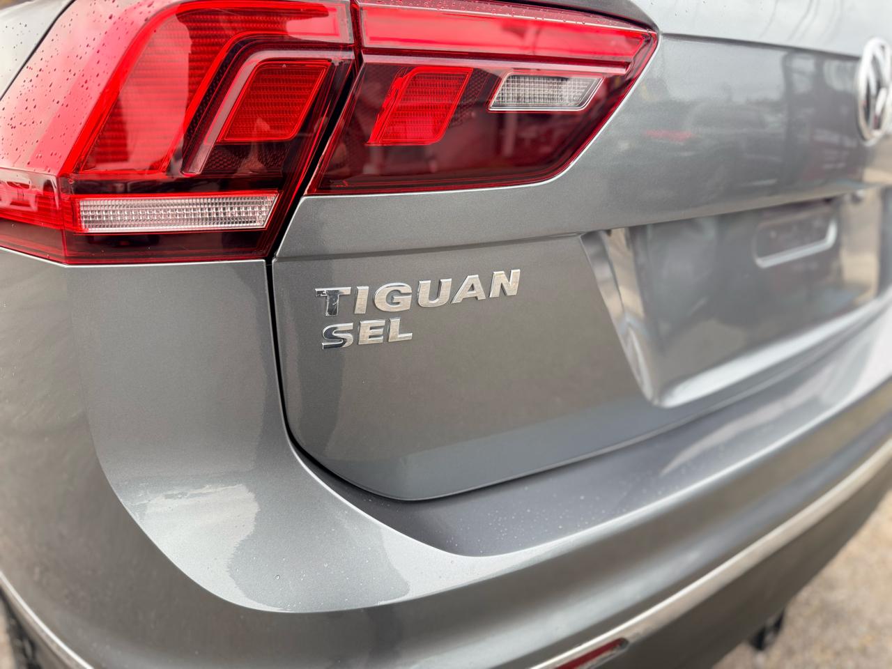 Volkswagen Tiguan SEL Premium 4D SUV 4Motion 2018