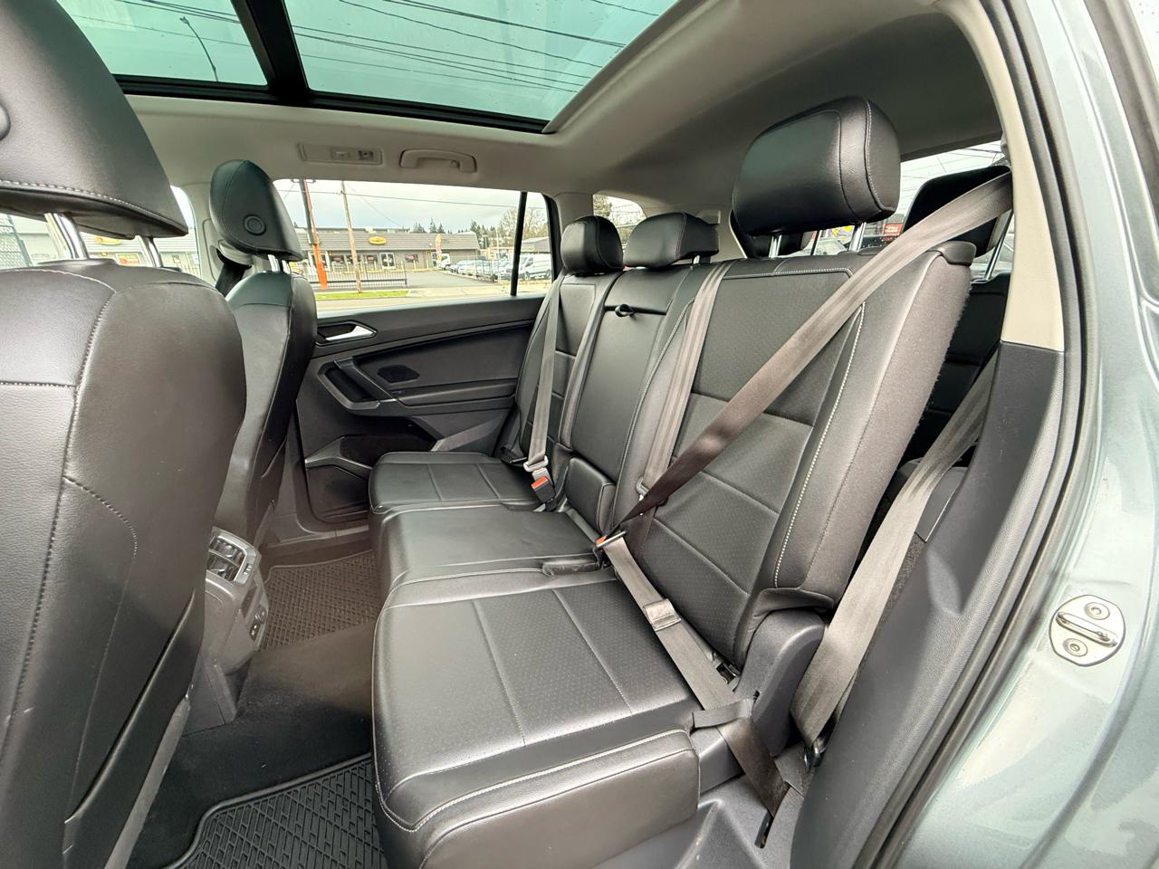 Volkswagen Tiguan SEL Premium 4D SUV 4Motion 2018