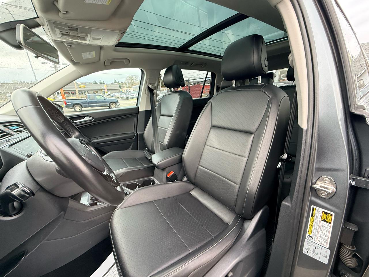 Volkswagen Tiguan SEL Premium 4D SUV 4Motion 2018