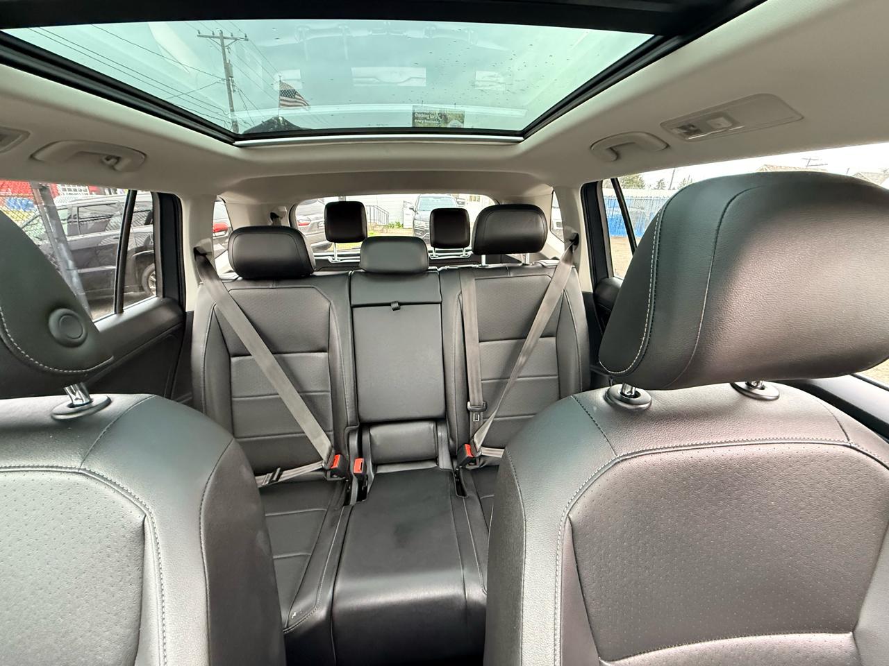 Volkswagen Tiguan SEL Premium 4D SUV 4Motion 2018