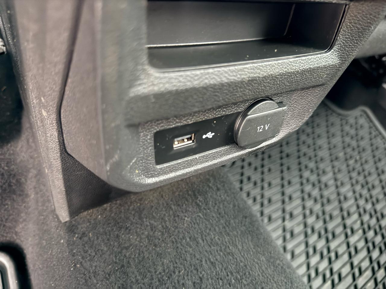 Volkswagen Tiguan SEL Premium 4D SUV 4Motion 2018