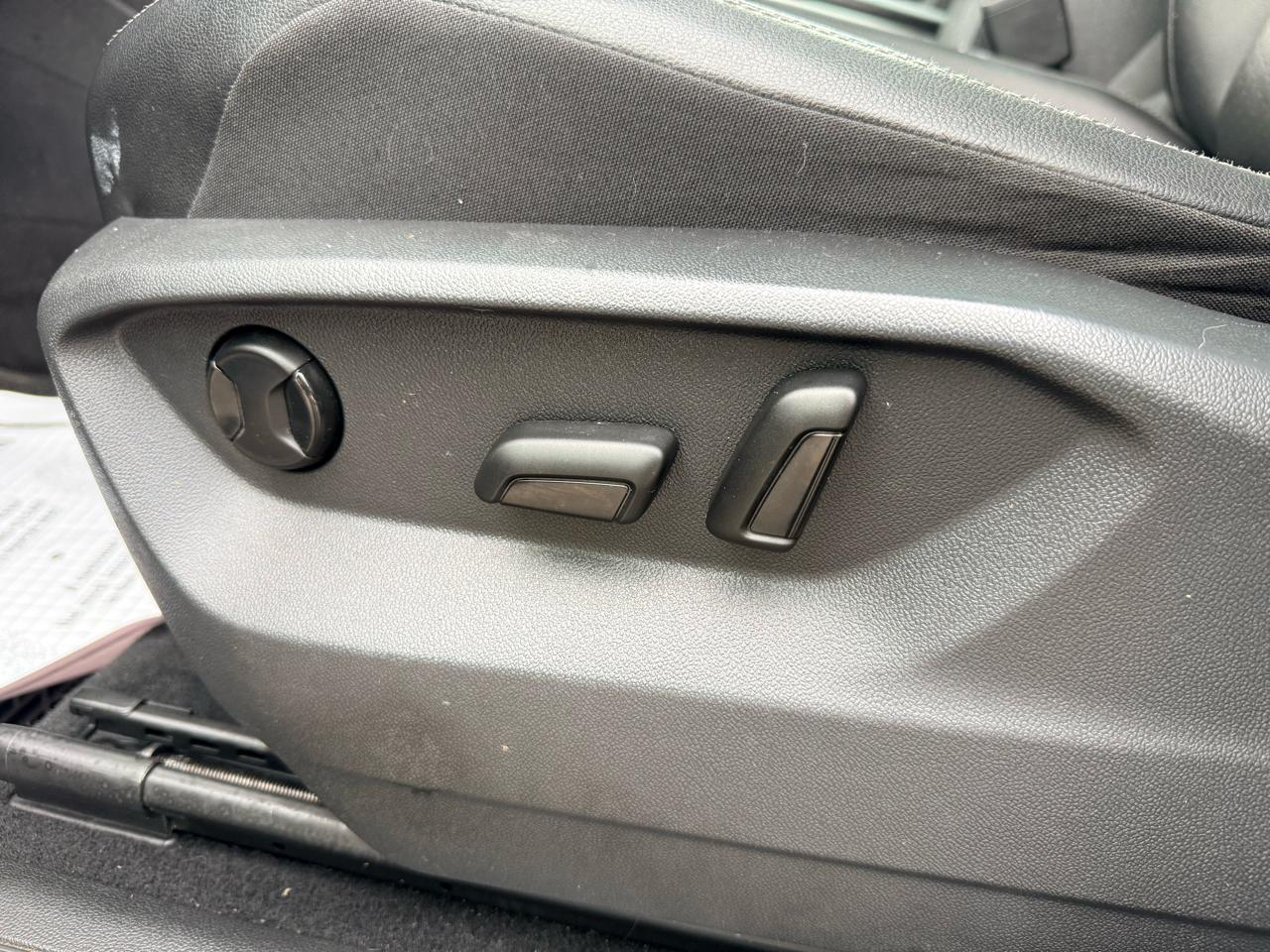 Volkswagen Tiguan SEL Premium 4D SUV 4Motion 2018