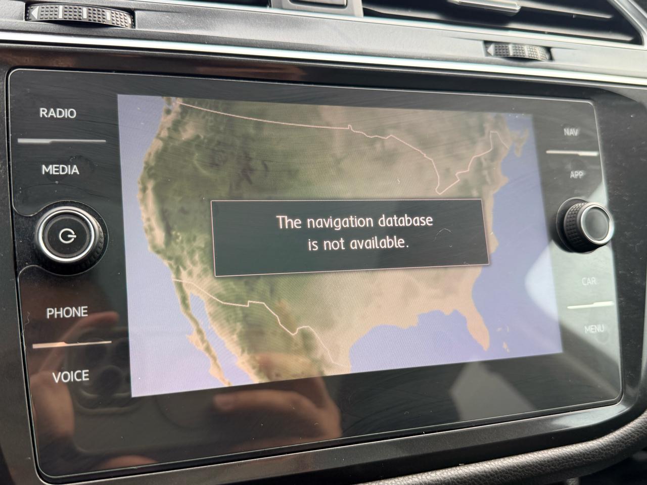 Volkswagen Tiguan SEL Premium 4D SUV 4Motion 2018