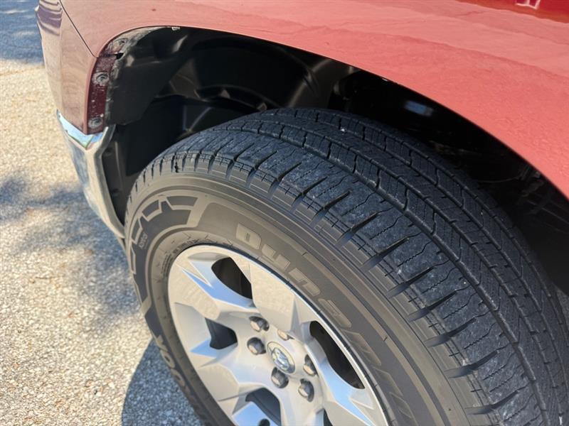 RAM 1500 Tradesman Crew Cab SB 4WD 2020