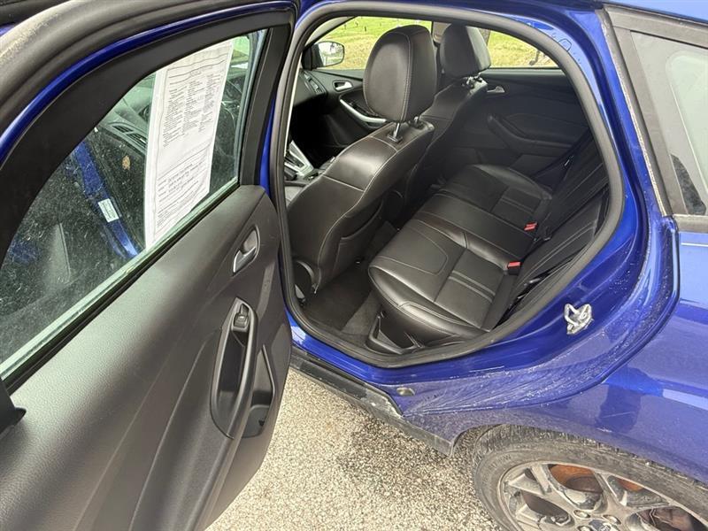 Ford Focus SE Hatch 2014