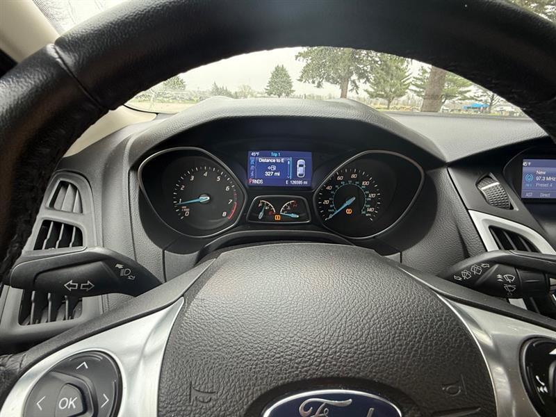 Ford Focus SE Hatch 2014