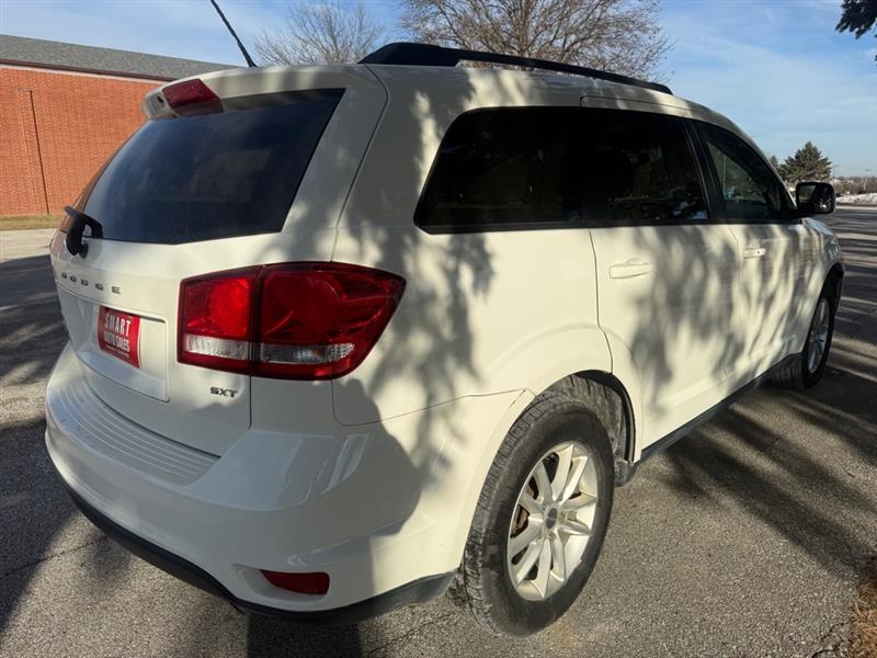 2014 Dodge Journey SXT's photo