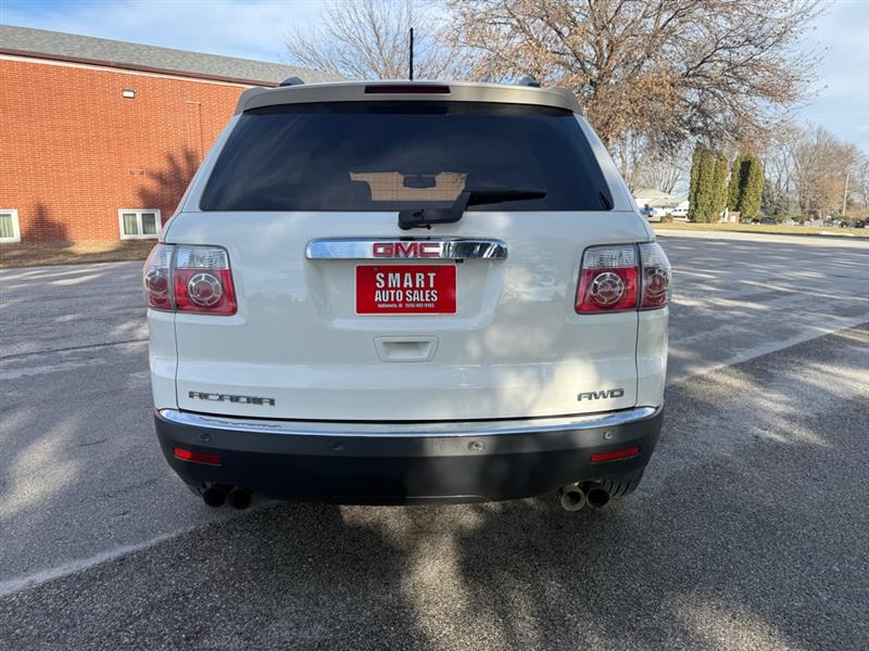 GMC Acadia SLT-2 AWD 2011
