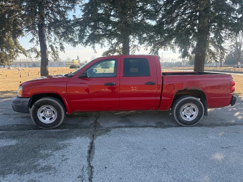 Dodge Dakota ST Quad Cab 4WD 2006