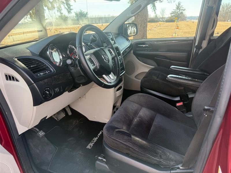 Dodge Grand Caravan SE 2014