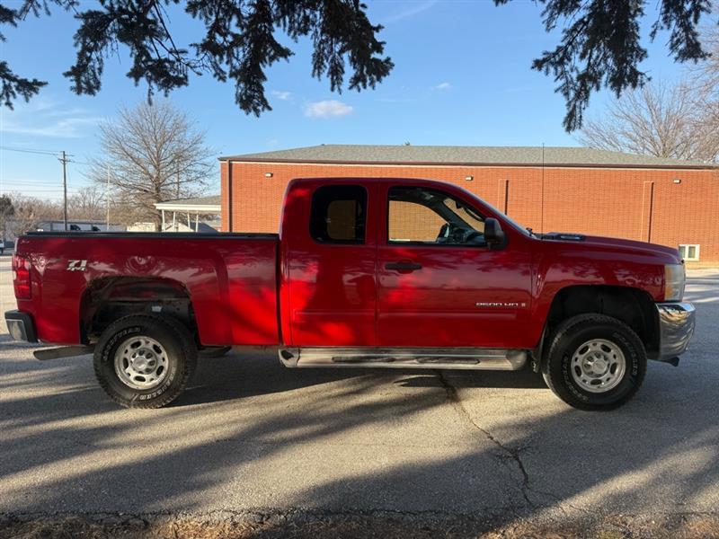 Chevrolet Silverado 2500HD LT1 Ext. Cab Long Box 4WD 2009