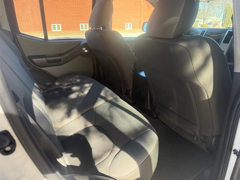 Nissan Xterra Pro-4X 4WD 2011