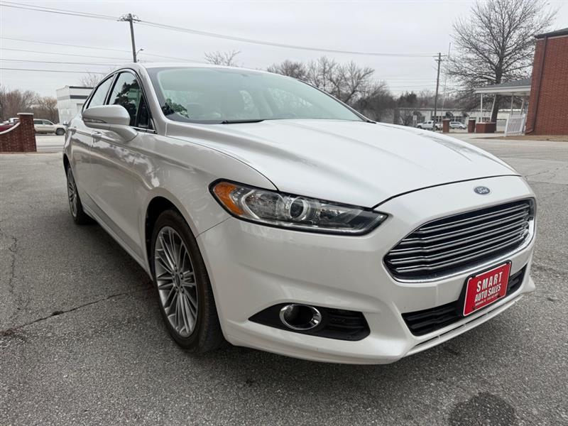 Ford Fusion SE 2013