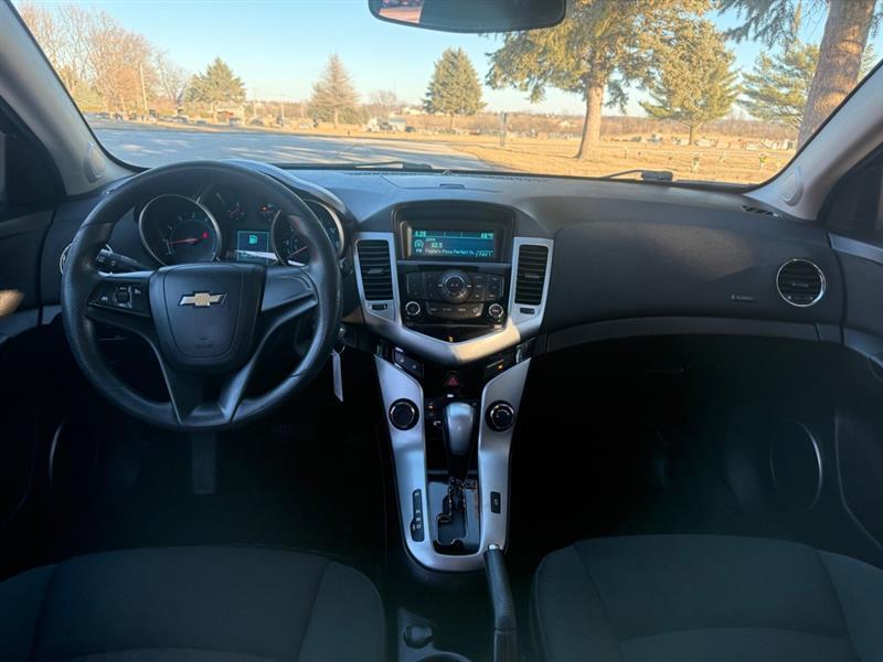 Chevrolet Cruze 1FL 2012