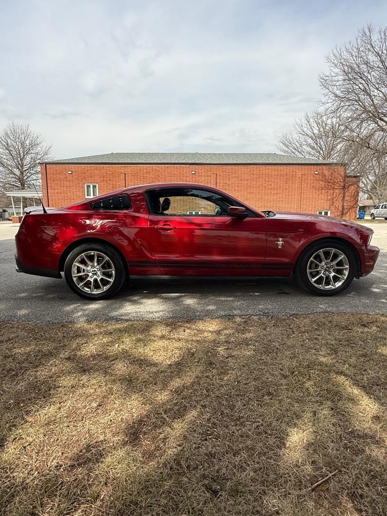 Ford Mustang V6 Coupe 2010