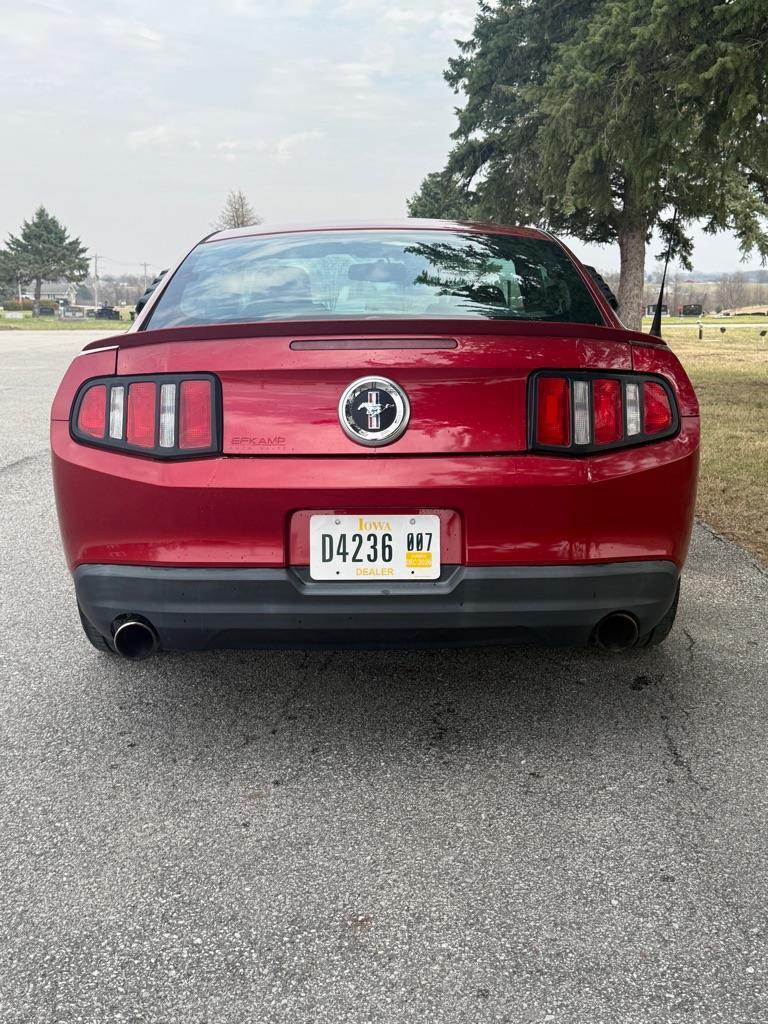 Ford Mustang V6 Coupe 2010