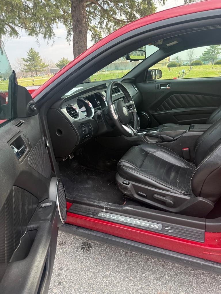 Ford Mustang V6 Coupe 2010