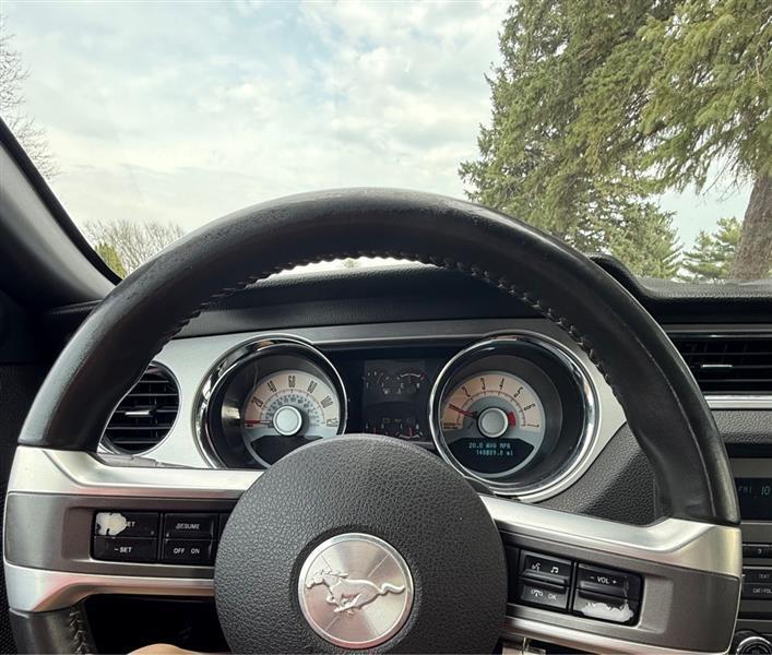 Ford Mustang V6 Coupe 2010