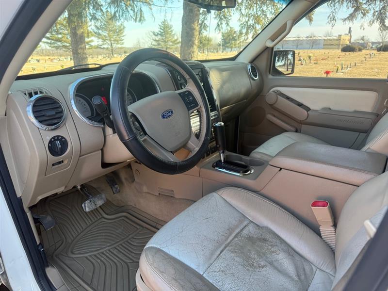 Ford Explorer Limited 4.6L 4WD 2007