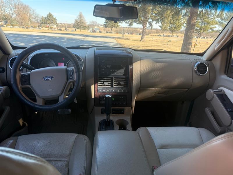Ford Explorer Limited 4.6L 4WD 2007