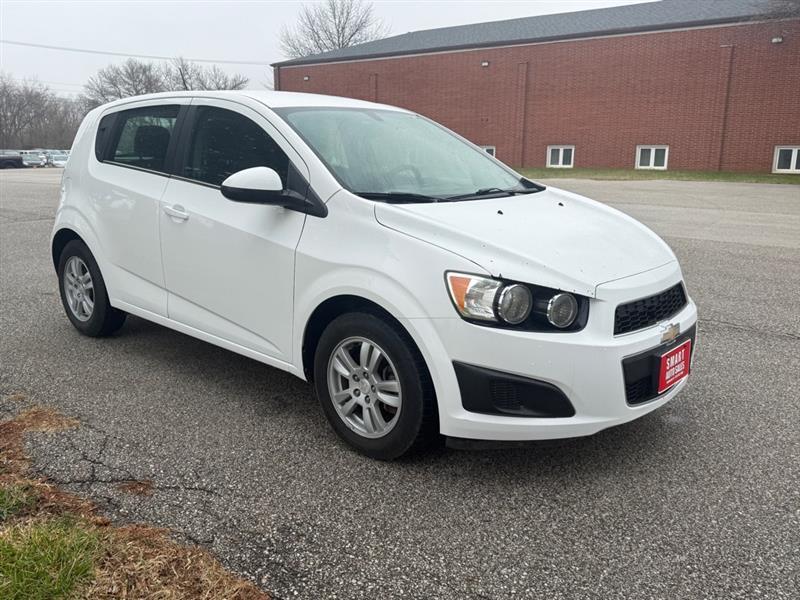 Chevrolet Sonic LT Auto 5-Door 2015