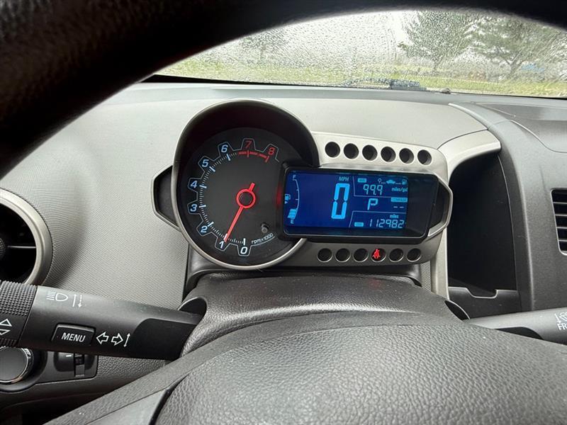 Chevrolet Sonic LT Auto 5-Door 2015