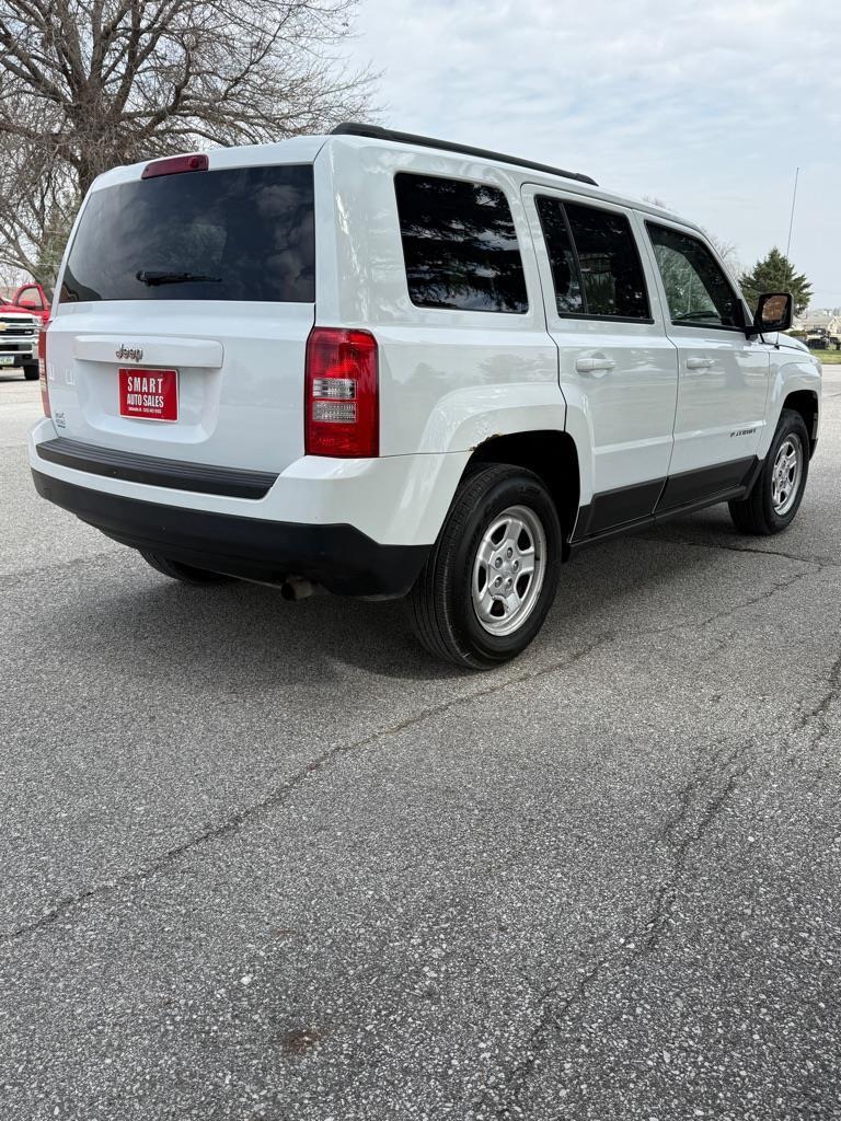 Jeep Patriot Sport 2WD 2016