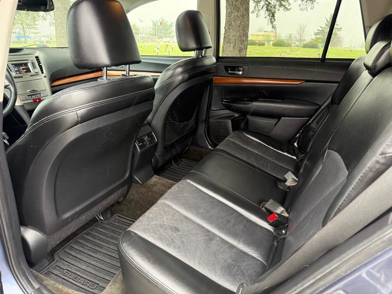 Subaru Outback 2.5i Limited 2013