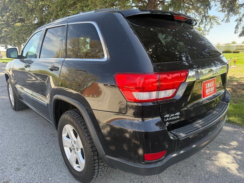 Jeep Grand Cherokee Laredo 4WD 2013