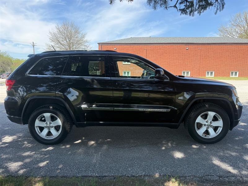 Jeep Grand Cherokee Laredo 4WD 2013