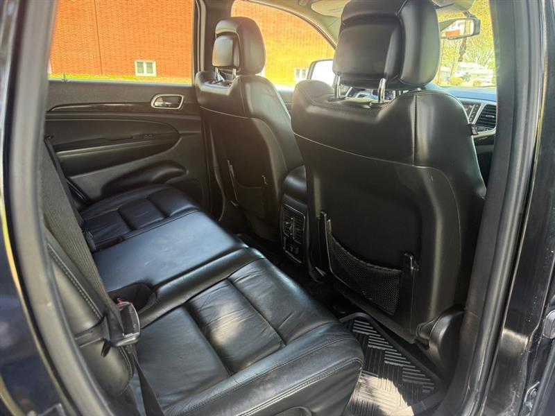 Jeep Grand Cherokee Laredo 4WD 2013