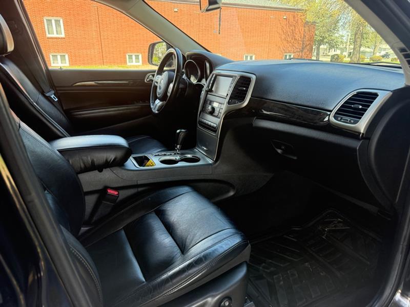 Jeep Grand Cherokee Laredo 4WD 2013