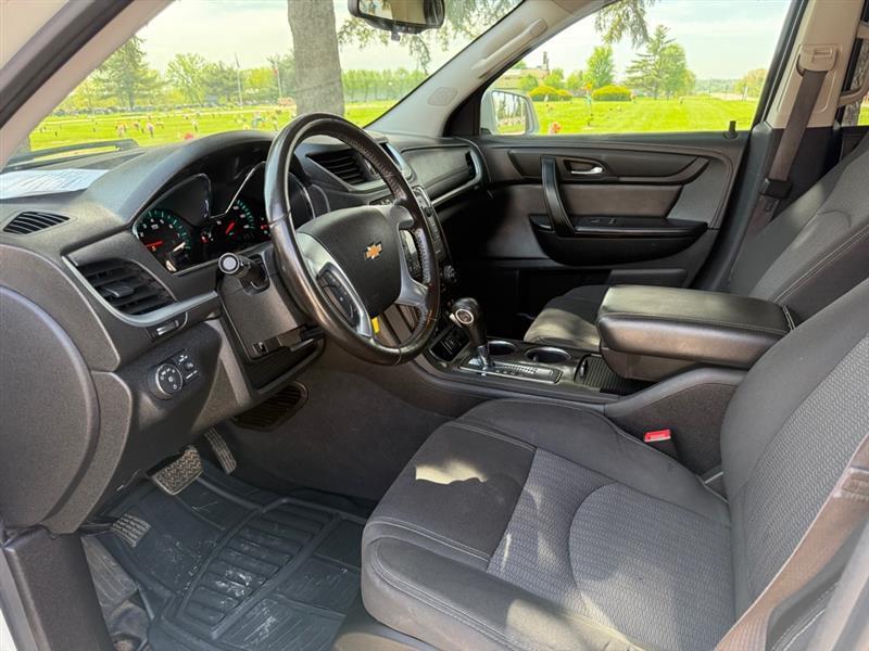 Chevrolet Traverse 1LT FWD 2015