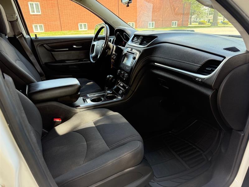 Chevrolet Traverse 1LT FWD 2015