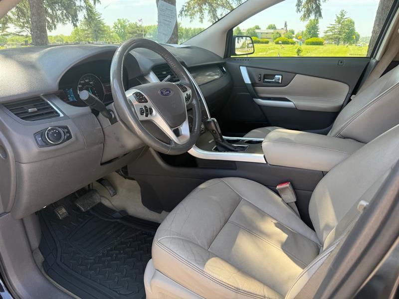 Ford Edge SEL FWD 2012