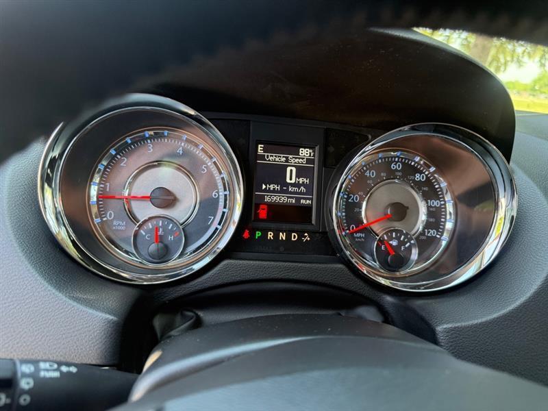 Chrysler Town & Country Touring-L 2014