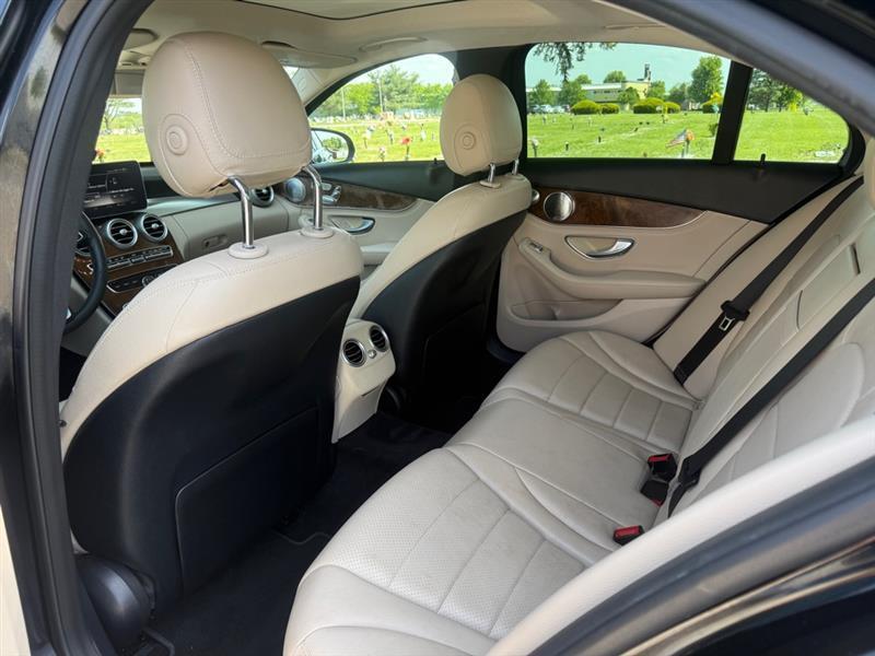 Mercedes-Benz C-Class C300 4MATIC Sedan 2015